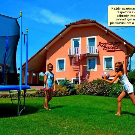 רוז'ומברוק Chalupa Riviera A Apartmany Riviera - Liptov Besenova מראה חיצוני תמונה