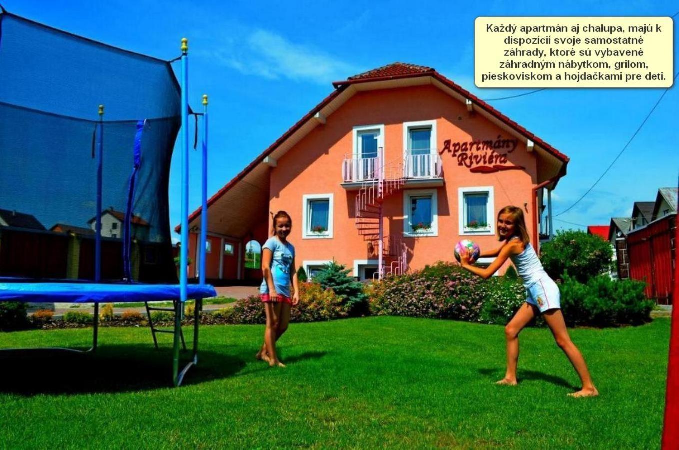 רוז'ומברוק Chalupa Riviera A Apartmany Riviera - Liptov Besenova מראה חיצוני תמונה